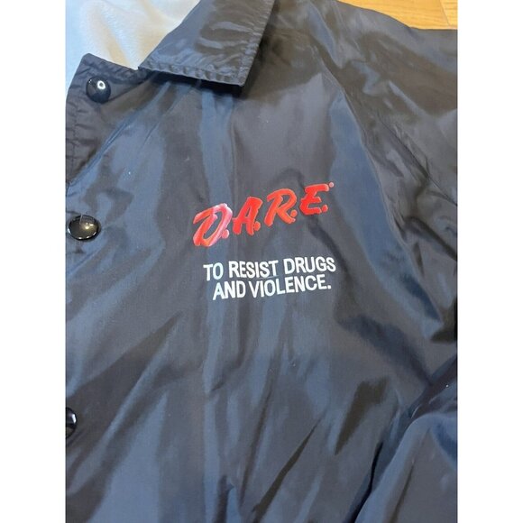 D.A.R.E. TO KEEP KIDS OFF DRUGS NYLON COACH JACKET Sz Xl BACK LOGO Rare Cardinal - Picture 2 of 14
